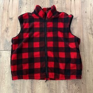 Woolrich x Target Red and Black Buffalo Plaid Fleece Vest